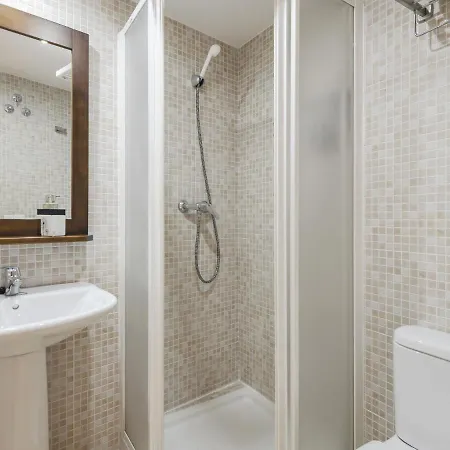 Voguish In With Heating Apartman